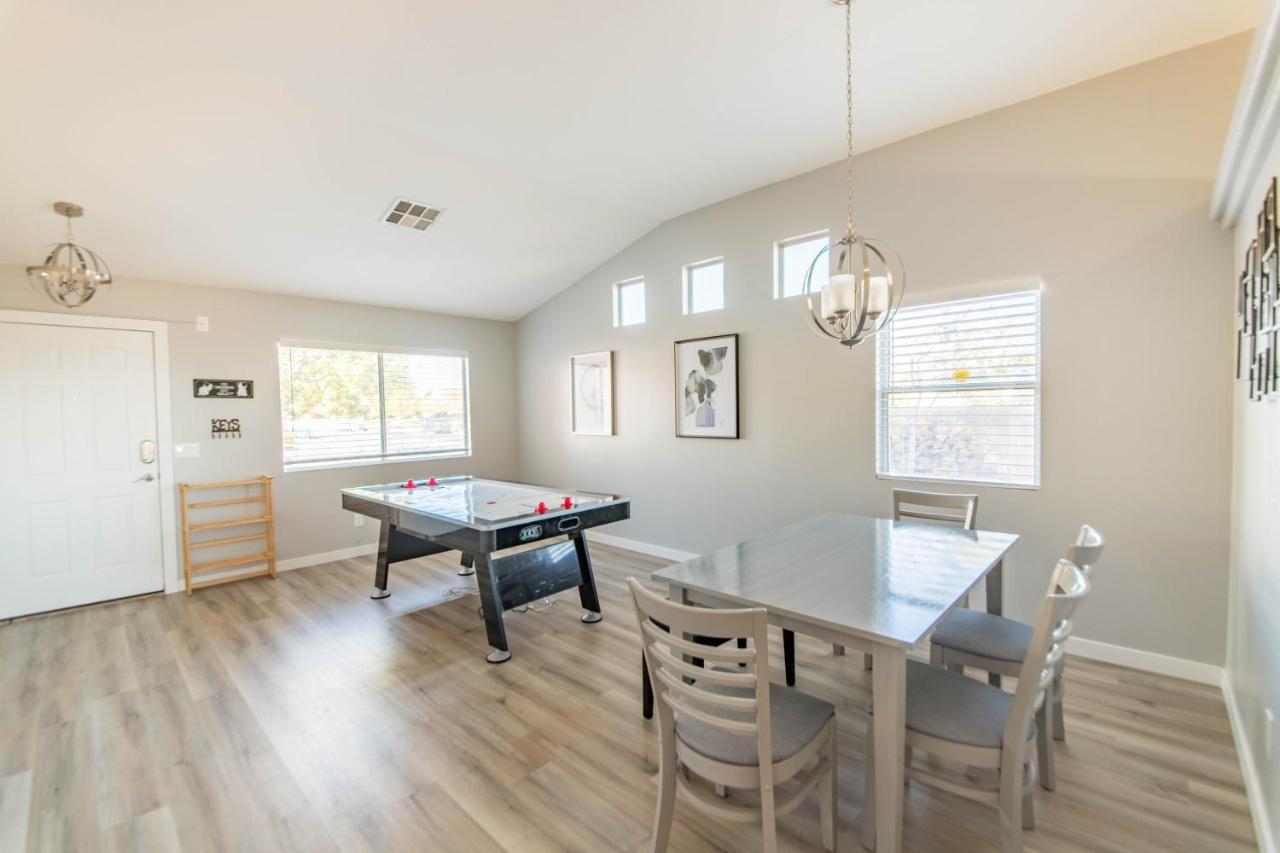 Gorgeous Las Vegas Home With Rv Parking Eksteriør billede